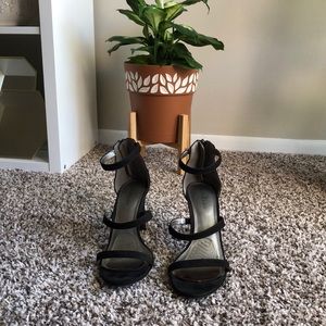 Kelly & Katie Strappy Black Heels